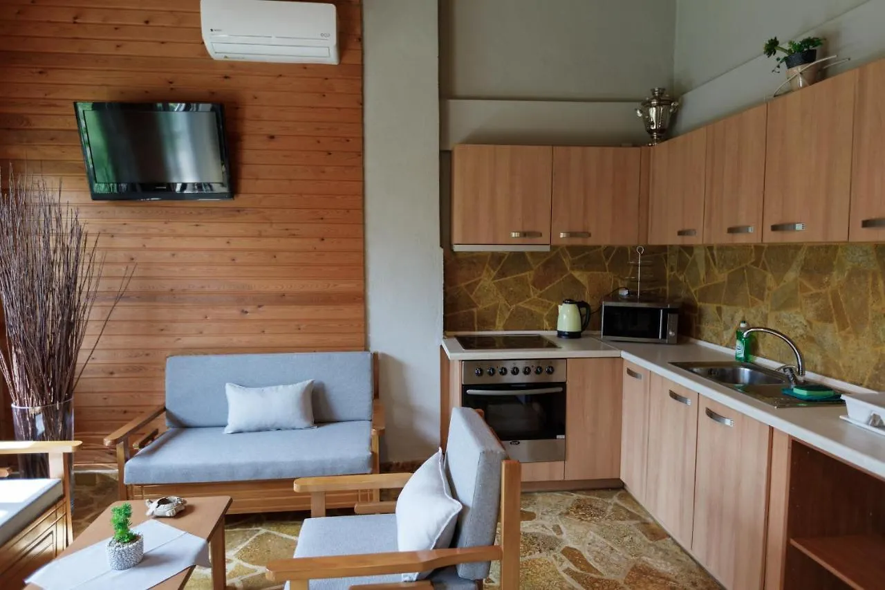 Wooden House Villa Mesimerion